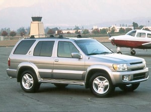 2001 INFINITI QX QX4 Sport Utility 4D