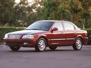 2001 Kia Optima LX Sedan 4D