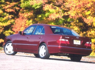 E-Class E 430 Sedan 4D image