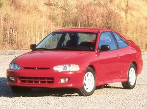 2001 Mitsubishi Mirage DE Coupe 2D