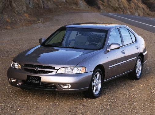 2001 Nissan Altima Exterior: 0