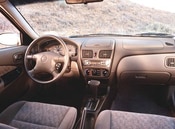 2001 Nissan Sentra Lifestyle: 2