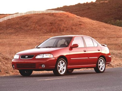 Sentra SE Sedan 4D image