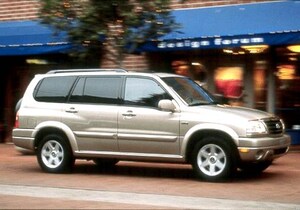2001 Suzuki XL-7 Touring Sport Utility 4D