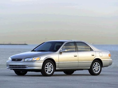 2001 Toyota Camry Specs & Feature Comparisons | Kelley Blue Book