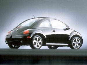 2001 Volkswagen New Beetle Sport Hatchback 2D