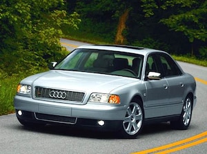 2002 Audi S8 Sedan 4D