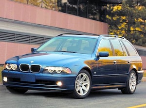 2002 BMW 5 Series 525iT Wagon 4D