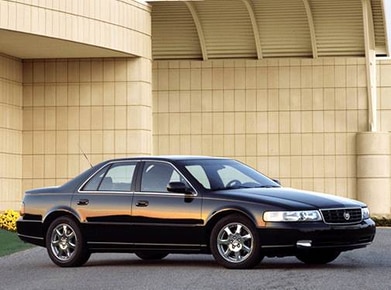 Seville SLS Sedan 4D image