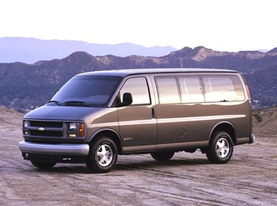 Express 2500 Passenger Van image