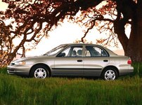 2002 Chevrolet Prizm Sedan 4D