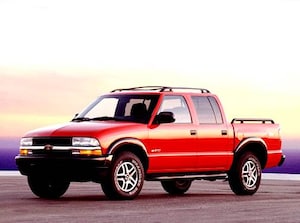 2002 Chevrolet S10 Crew Cab LS Short Bed