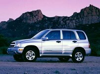 2002 Chevrolet Tracker LT Sport Utility 4D
