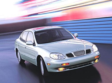 Leganza SE Sedan 4D image