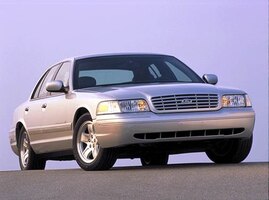 2002 Ford Crown Victoria