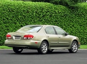2002 INFINITI I Lifestyle: 1