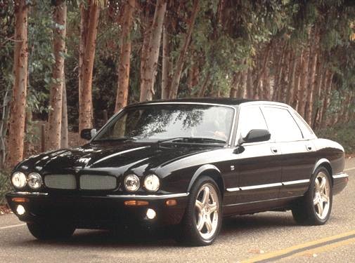 2002 Jaguar XJ XJR Sedan 4D Price, Listings & Reviews | Kelley