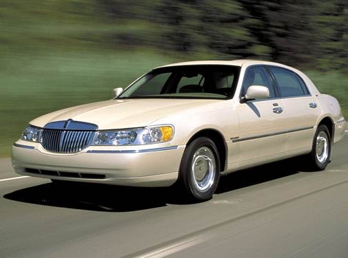 2002 Lincoln Town Car Values \u0026 Cars for 