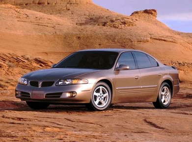 Bonneville SE Sedan 4D image