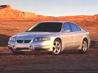 2002 Pontiac Bonneville SLE Sedan 4D