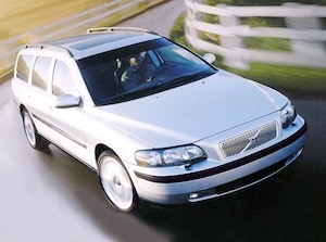 2002 Volvo V70 T5 Wagon 4D