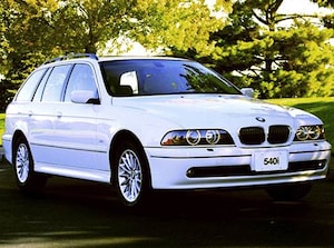 2003 BMW 5 Series 540iT Wagon 4D