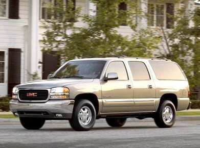 Yukon XL 2500 SLE Sport Utility 4D image