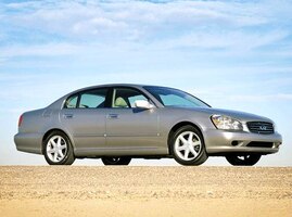 2003 INFINITI Q