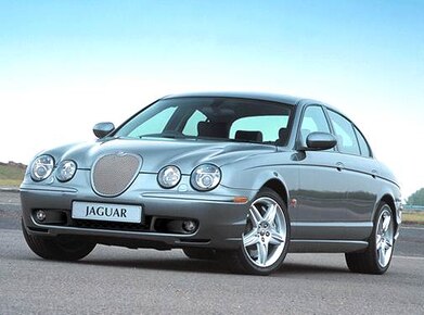S-Type R Sedan 4D image