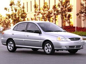 2003 Kia Rio Sedan 4D