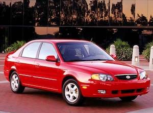 2003 Kia Spectra GSX Hatchback 4D