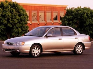 2003 Kia Spectra Sedan 4D