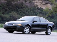 2003 Oldsmobile Alero GL Sedan 4D