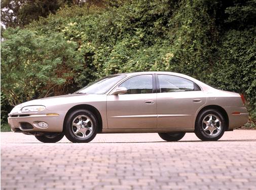 2003 Oldsmobile Aurora Sedan 4D
