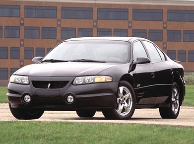 Bonneville SSEi Sedan 4D image