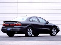 2003 Pontiac Bonneville SLE Sedan 4D