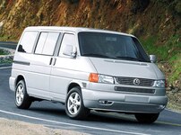 2003 Volkswagen Eurovan GLS Minivan 3D
