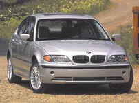 2004 BMW 3 Series 330xi Sedan 4D