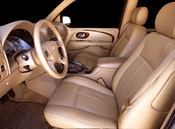 2004 Buick Rainier Lifestyle: 2