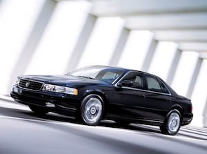 2004 Cadillac Seville SLS Sedan 4D