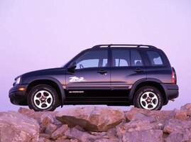 2004 Chevrolet Tracker