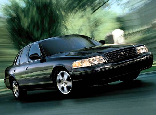 2004 Ford Crown Victoria LX Sedan 4D