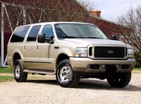 2004 Ford Excursion XLS Sport Utility 4D
