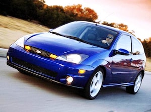 2004 Ford Focus SVT Hatchback 2D