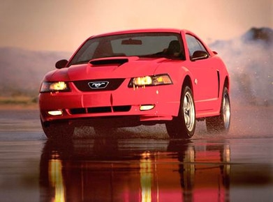 Mustang GT Deluxe Coupe 2D image