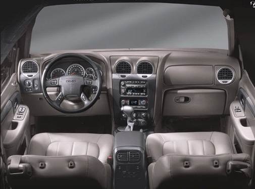 2004 Gmc Envoy Xuv Pricing Reviews Ratings Kelley Blue Book