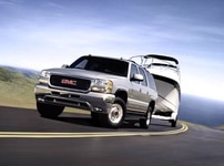 2004 GMC Yukon XL 2500 SLT Sport Utility 4D