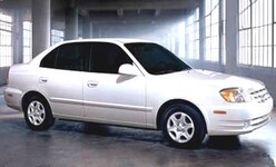 2004 Hyundai Accent GL Sedan 4D