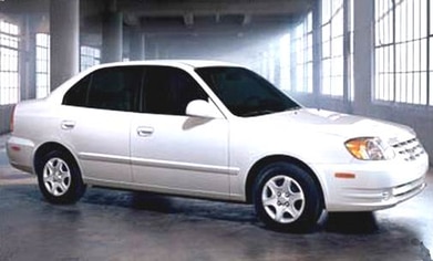 Hyundai Accent GL Sedan 4D