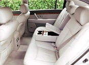 2004 Kia Amanti Lifestyle: 2